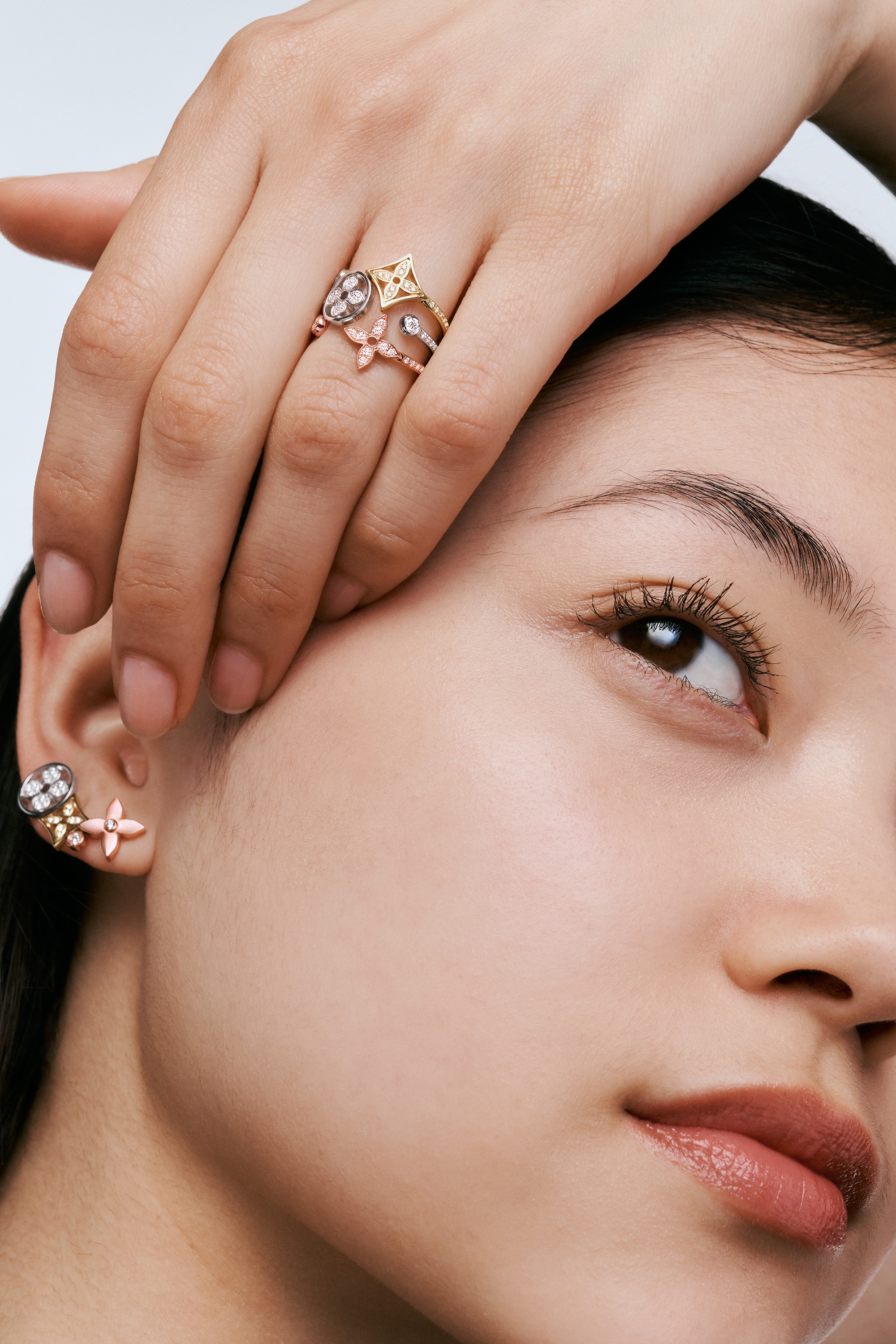 Idylle Blossom Reversible Stud, Pink And Yellow Gold And Diamond
